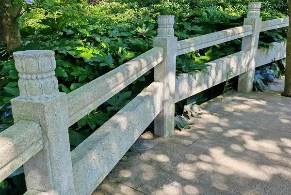 深水埗区大连园林景观花岗岩栏杆定制
